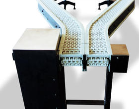 Double modular belt conveyor.